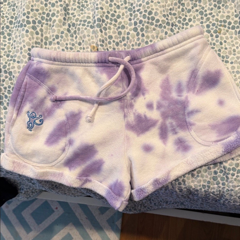 Roller Rabbit Lavender Tie-Dye Fleece Shorts medium